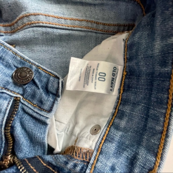 Jeans - Picture 3 of 4